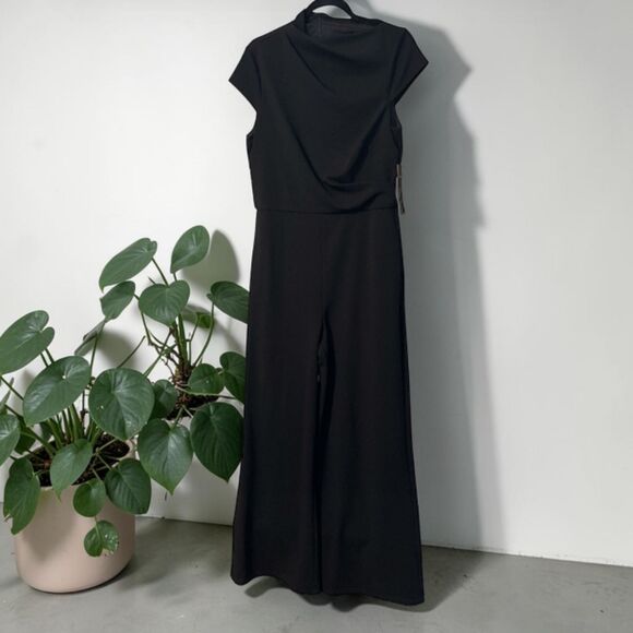Maggy London Pants - Women's Black Wide Leg Jumpsuit Cap Sleeve Size 6